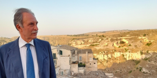 BONUS GAS AI LUCANI – Presidente Bardi al Consiglio regionale: “Siamo responsabili, votiamo tutti insieme la legge il prossimo 13 agosto”