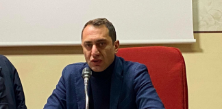 Fanelli: io uomo libero. Altri hanno padrini politici