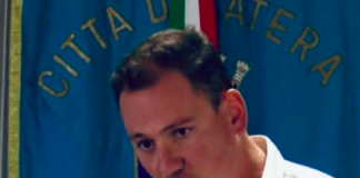 Casino: Bennardi scaricato anche dai sostenitori del M5S, si dimetta.